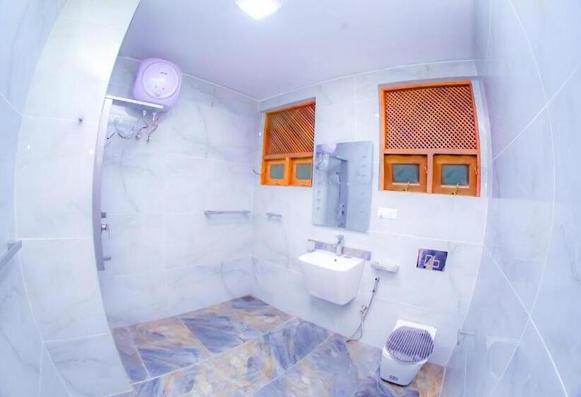 Ama Airport Hotels