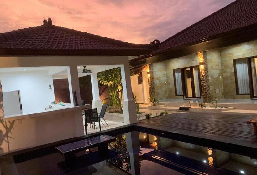 تختخواب و صبحانه Relax Villas Gili Air