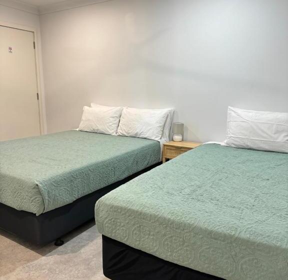 캡슐 호텔 Red Emu Motel