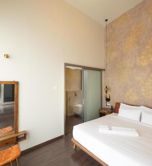 هتل Tomorrowland Farms And Suites