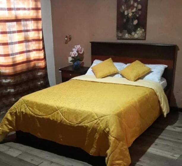 פנסיון Hostal Cielo