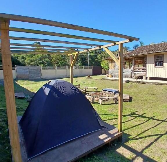 ペンション Lá Casita Casa Familiar Hospedagem E Camping Urbano