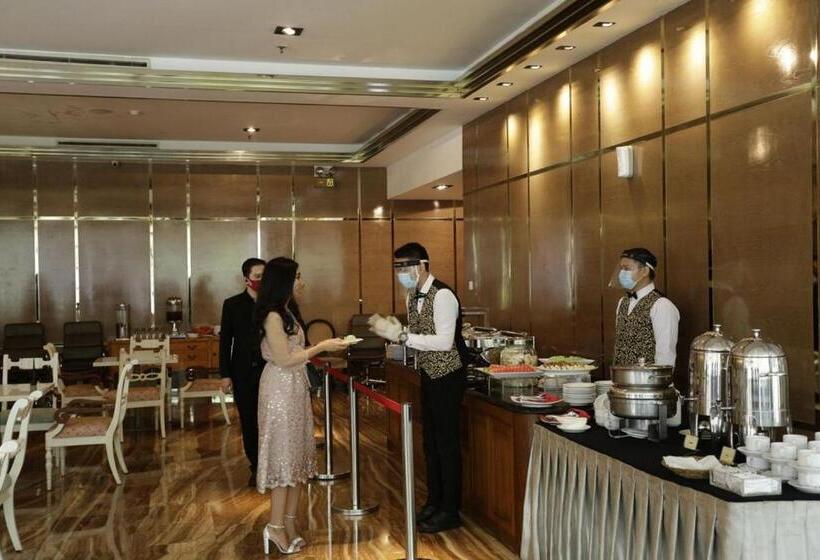 بنسيون Salsabila Vip Kost