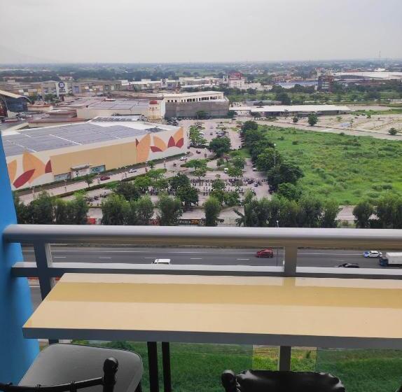 فندق صغير Azure North Condominium Pampanga By Monette