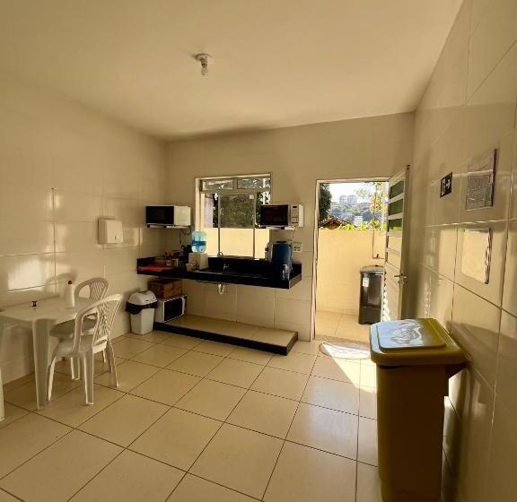 住宿加早餐  Pousada Jg, Hostel E Alojamento