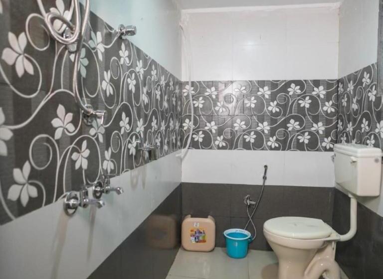 בית מלון כפרי Kanti Farms Badlapur