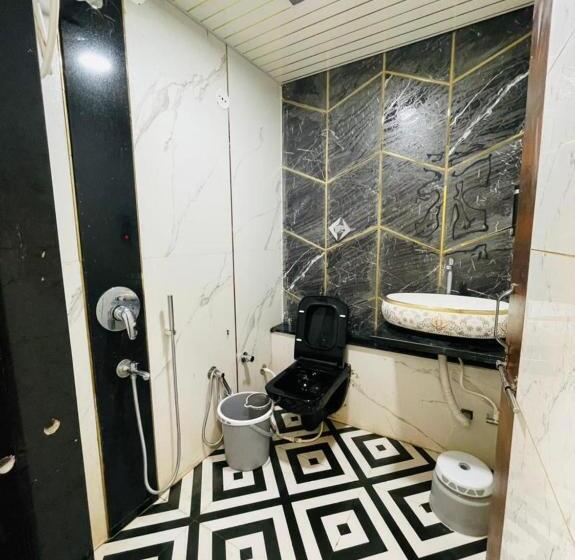 فندق Shree Shyam Sharnam