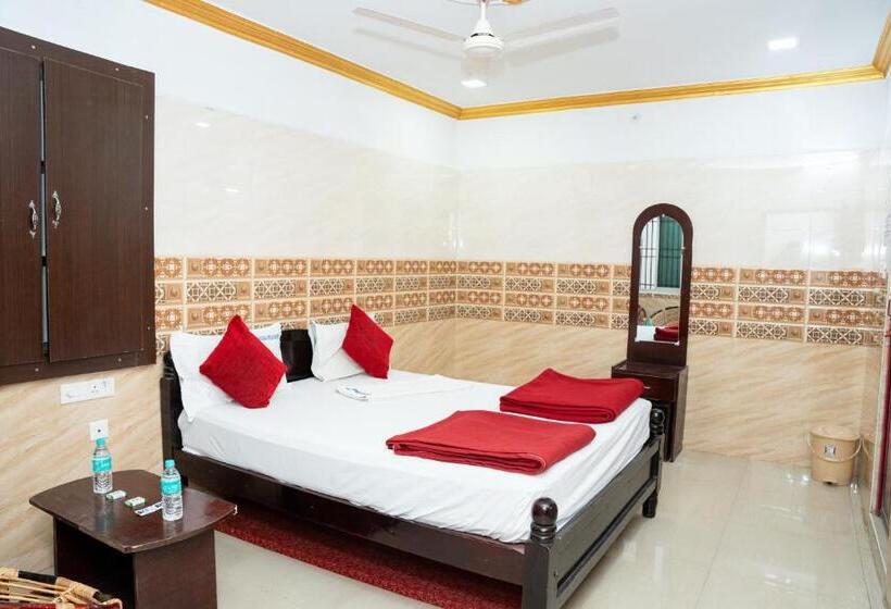 ホテル Sri Vinayaga Residency