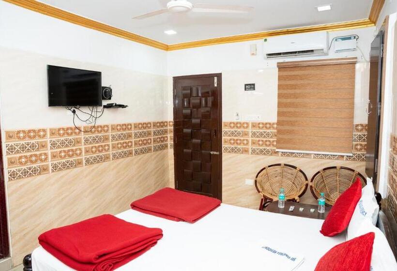 酒店 Sri Vinayaga Residency