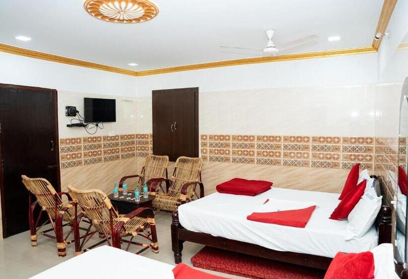 ホテル Sri Vinayaga Residency