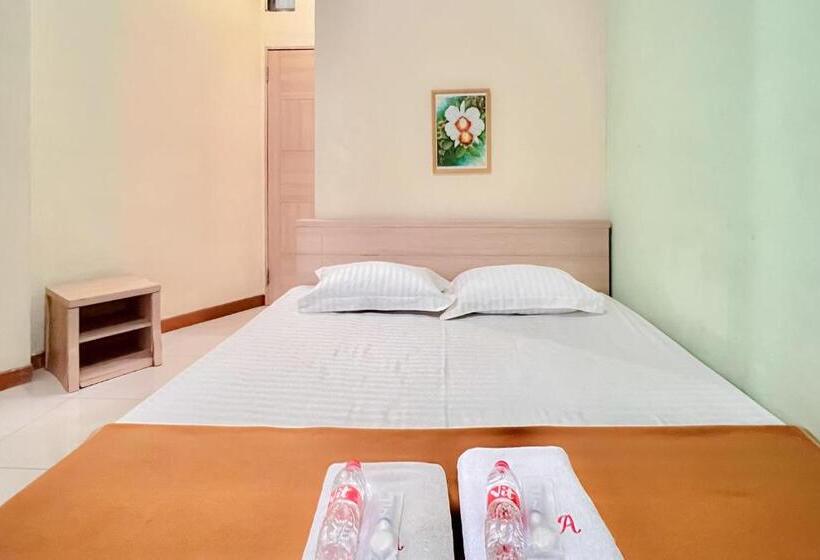 هتل Wisma Anggrek Syariah Mitra Reddoorz