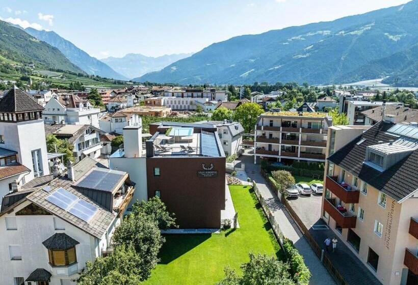 膳宿费 Villa Hubertus Luxuria Nova Suites   Adults Friendly
