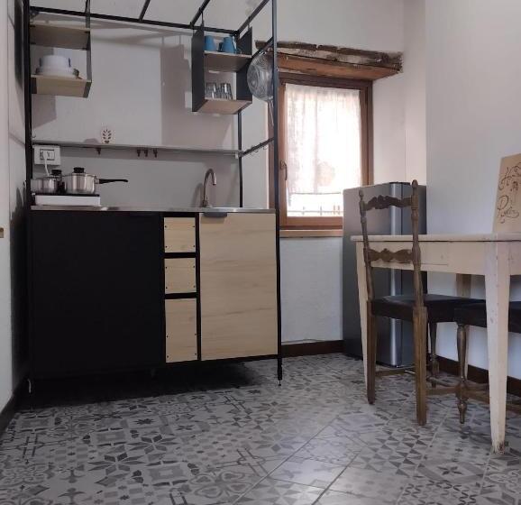 مبيت وإفطار Borgo Doccia 905