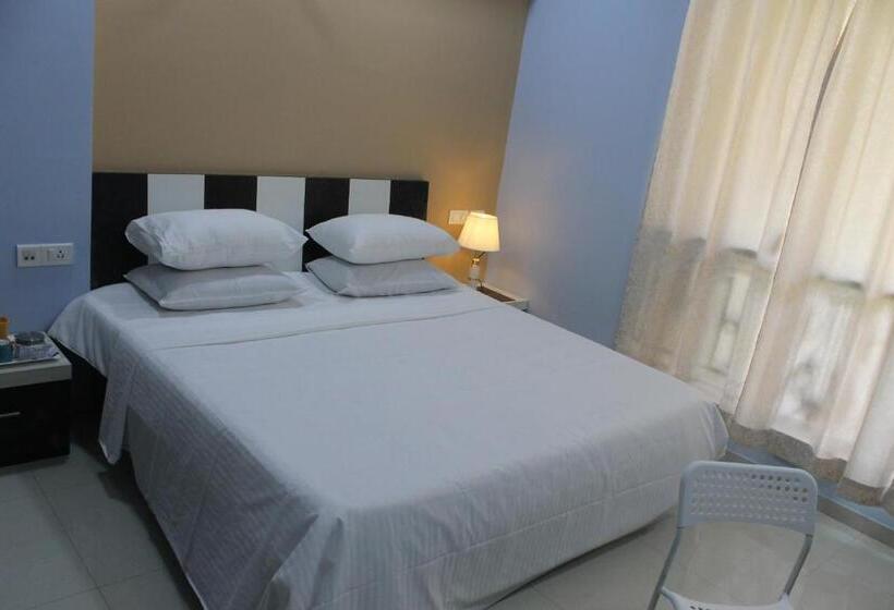 تختخواب و صبحانه Rockfort Stay Inn