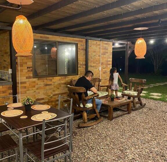 هتل Glamping Villas Del Llano