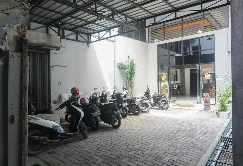 هتل Surya Abadi Guest House Syariah