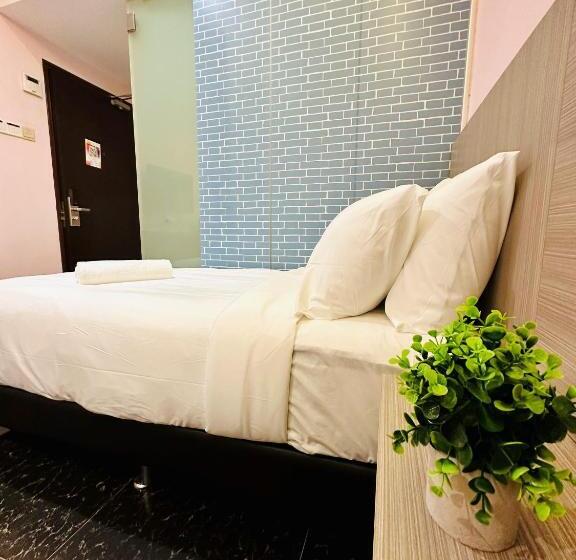 Отель Swing & Pillows   Rawang Selangor Formerly Known As Sakura Tree