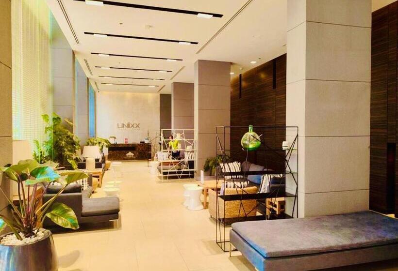 Hotelli Unixx Pattaya Walking Street