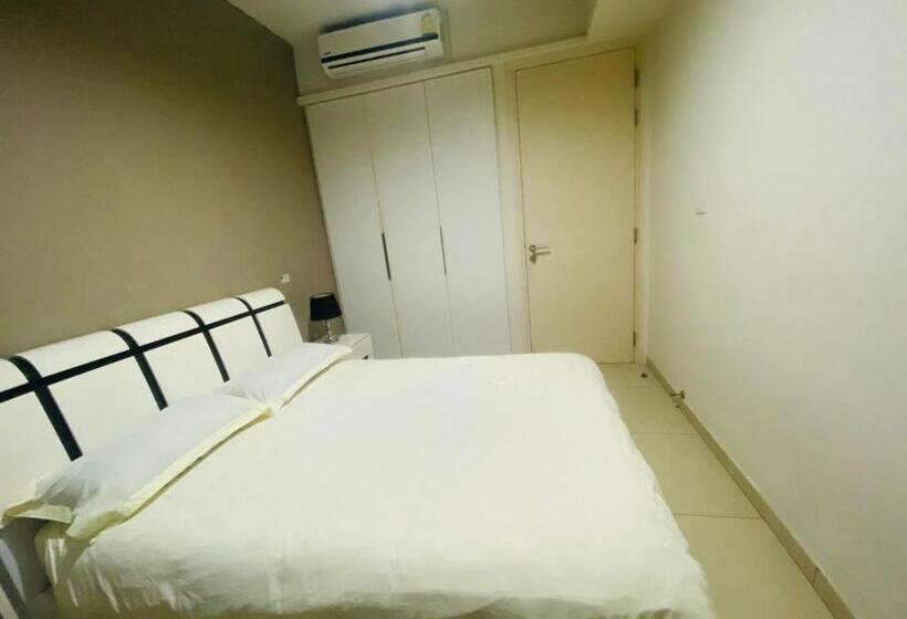 Hotelli Unixx Pattaya Walking Street