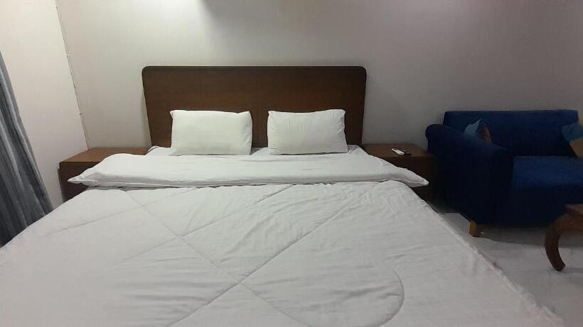 استراحتگاه Bm1 Plaza #98