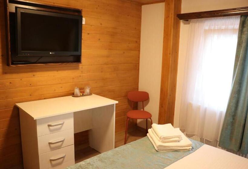 호스텔 Casa Camelia