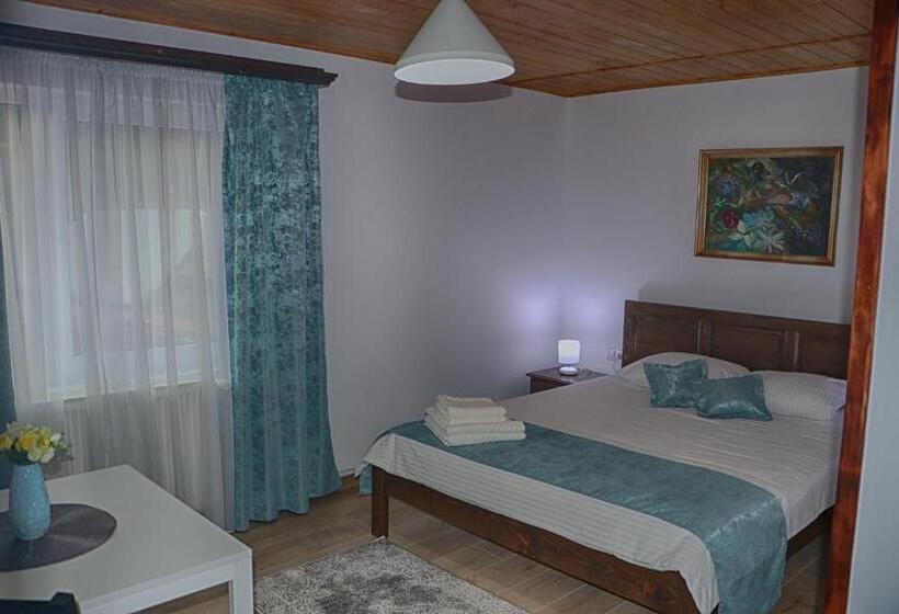 호스텔 Casa Camelia