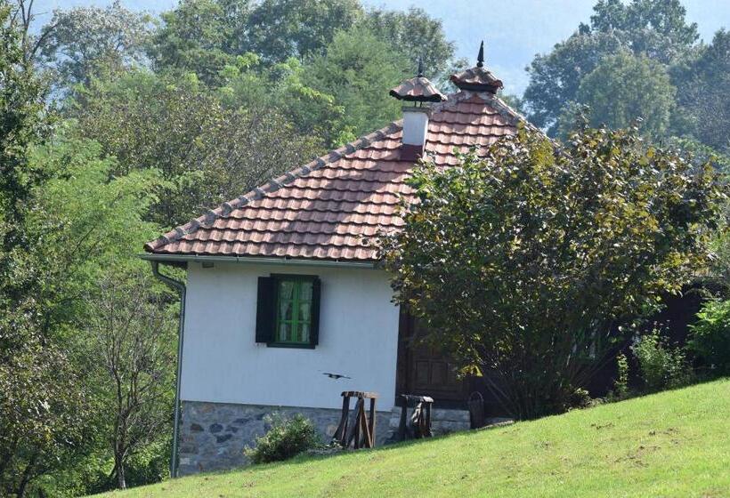 تختخواب و صبحانه Terzica Avlija