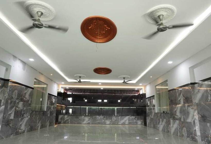 Navkar Palace Hotel & Resort, Sanawad
