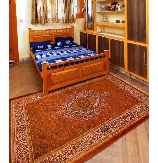 פנסיון Home Away From Home