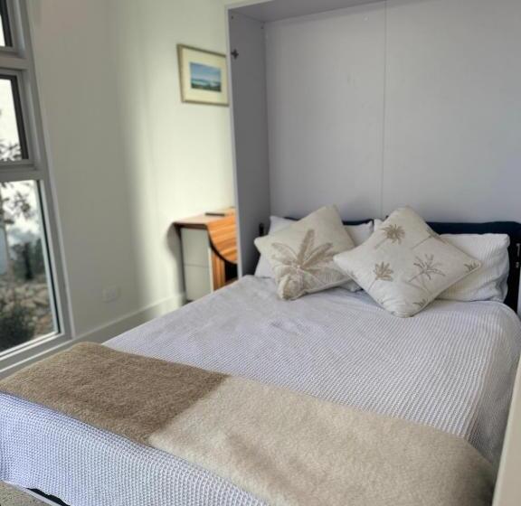 بنسيون Rom Baros Tiny Beach House