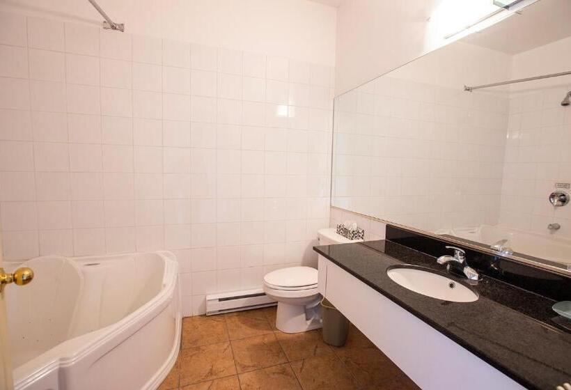 پانسیون Room In Guest Room   Private Room3 Autonomous South Bank Urban Countryside   A15