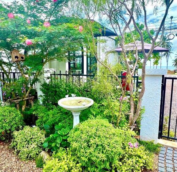 리조트 Plern Ura Poolvilla Cafe เพลินอุรา พูลวิลล่า คาเฟ่