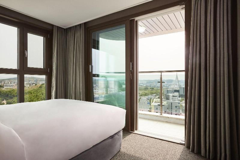 هتل Raonstay In Perla