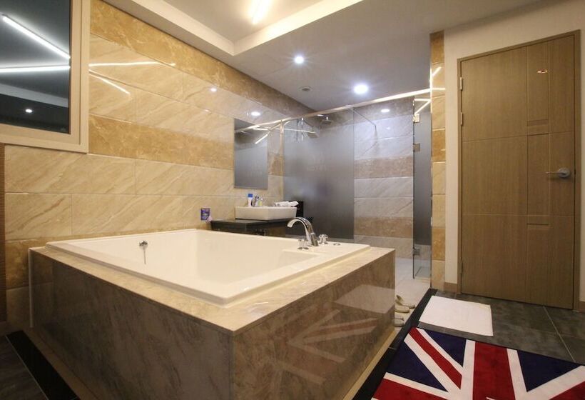 בית מלון כפרי Nova