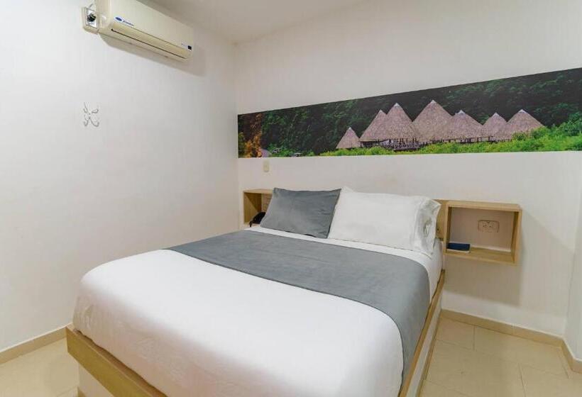 هتل Plataneras Plaza