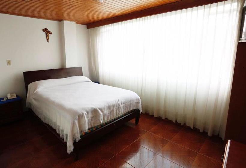 هتل Victoria Perla Real