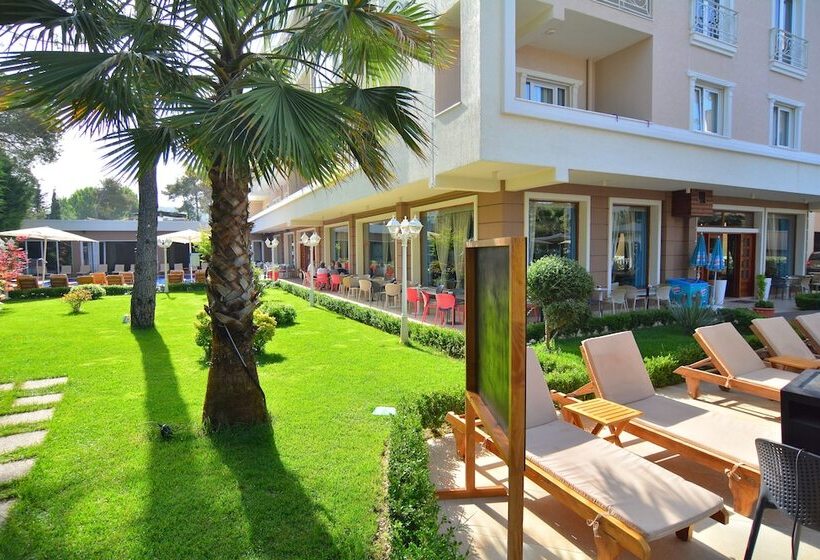 Sandy Beach Resort