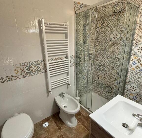 مبيت وإفطار La Rovazzola