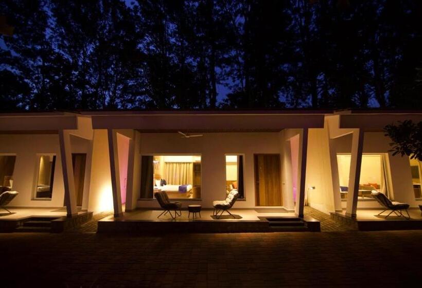 בית מלון כפרי Ananthyam Resort By Anukulas