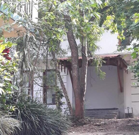 Пансион 619 Guest House