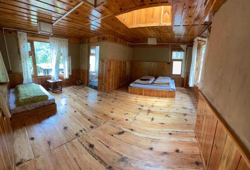 بنسيون Great Escape   Tirthan