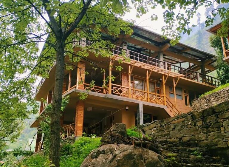 بنسيون Great Escape   Tirthan