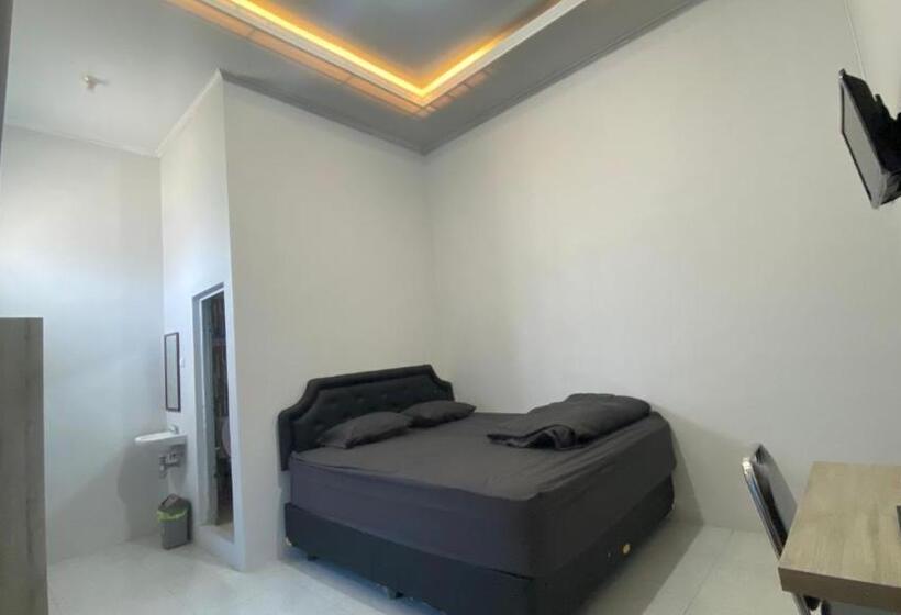 پانسیون Livina S House