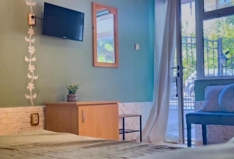 پانسیون South Beach Villa
