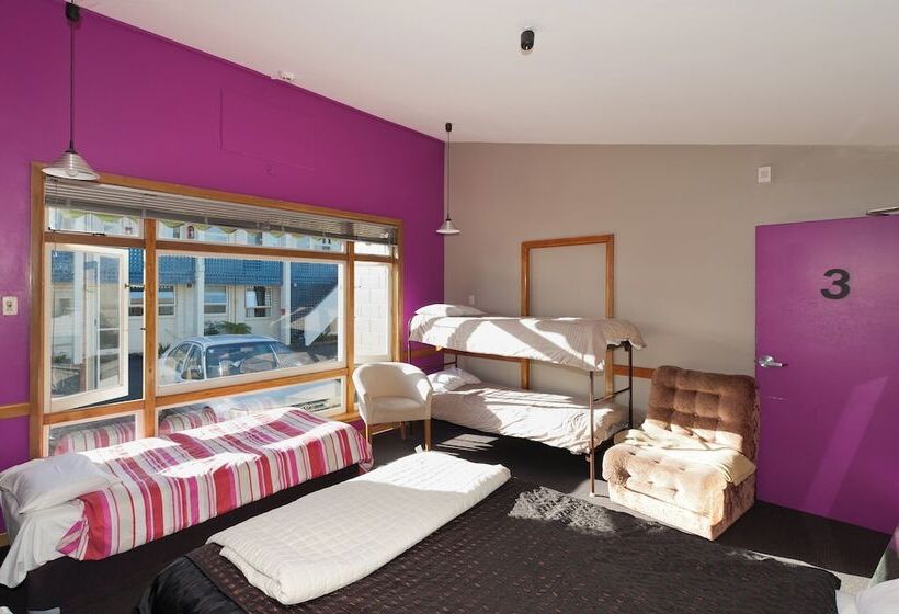 هاستل 85 On Bealey