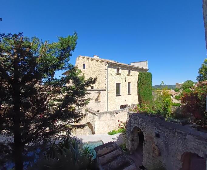 مبيت وإفطار Chambre D Hôtes Aramon