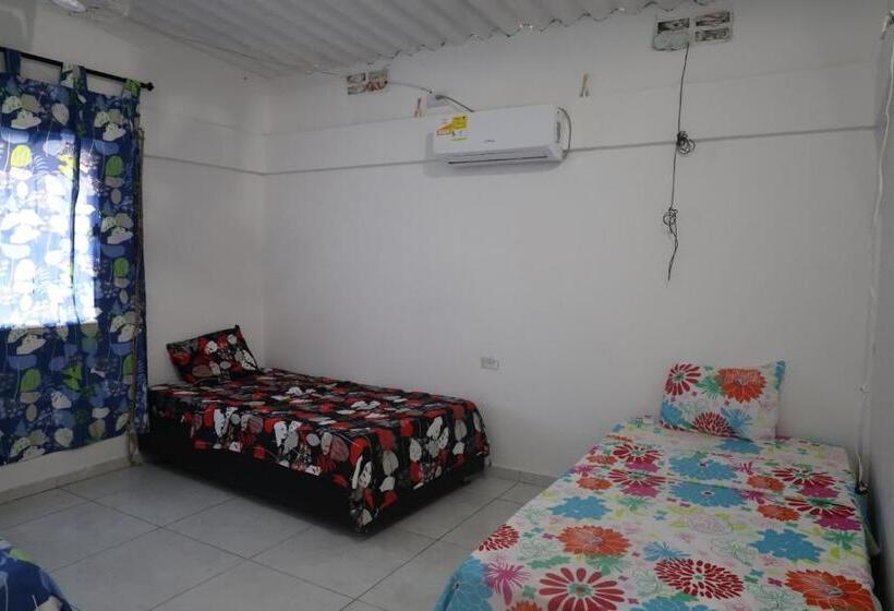 تختخواب و صبحانه Rancheria Shiasukay