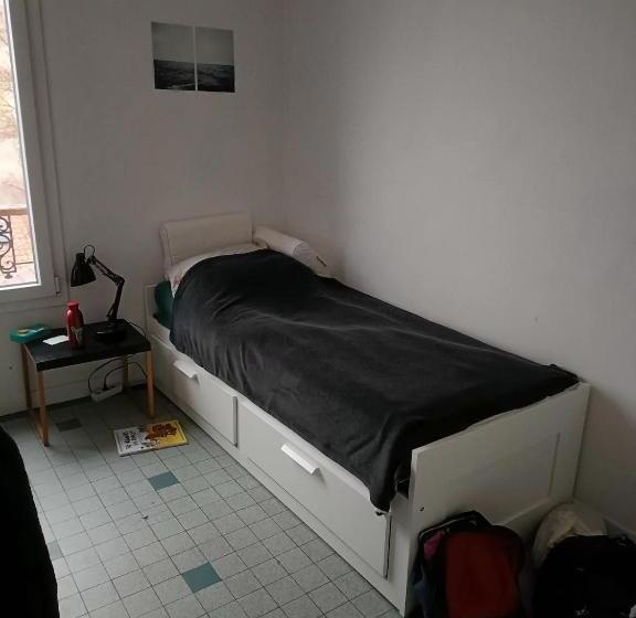 پانسیون Duplex Pantin