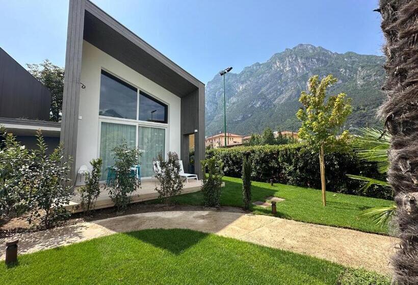 Garda Sporting Family Cottage