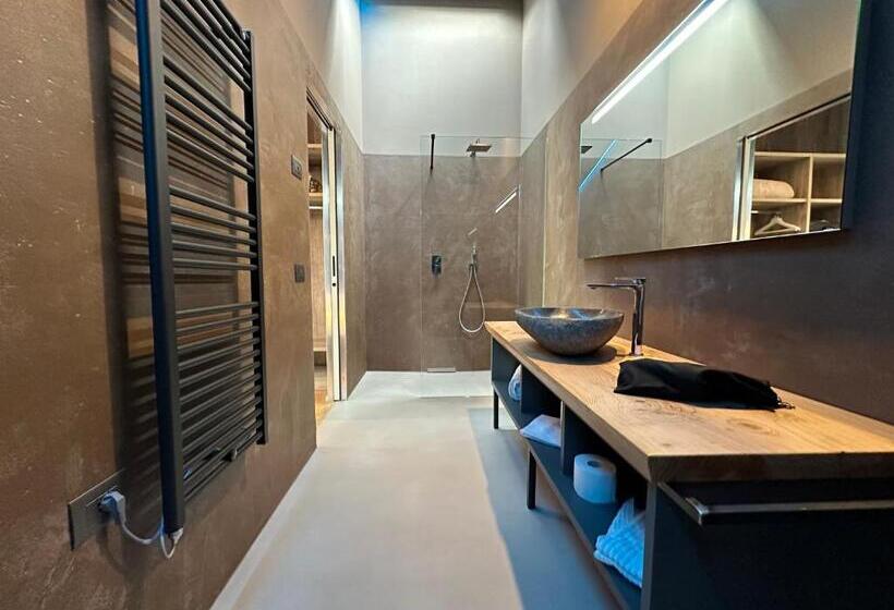 Garda Sporting Family Cottage